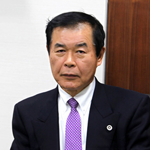 所長弁護士 菅尾 英文